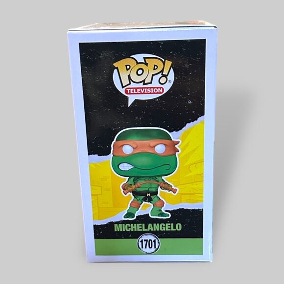 Funko POP! TMNT Michelangelo Translucent Green Exclusive #1701! - Picture 6 of 8